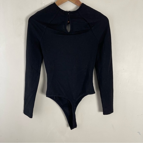ASTR the Label Cristen Bodysuit in Black long sleeve size XS NWOT - Picture 8 of 15